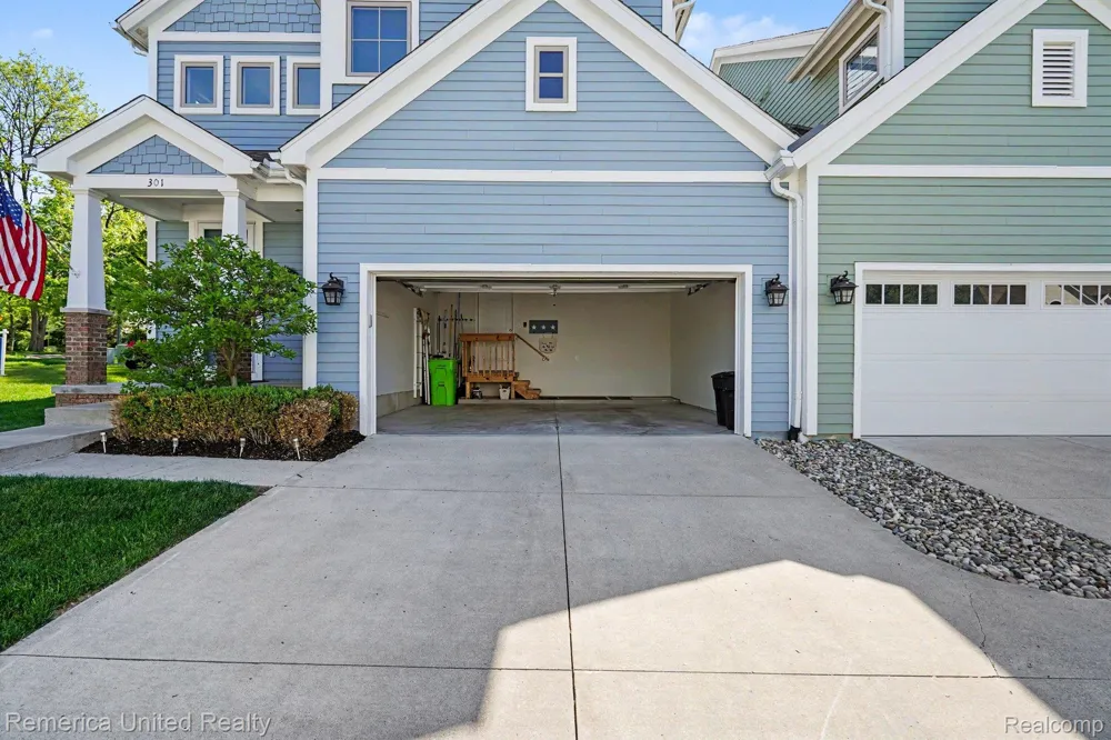 301 River Wood Trail Milford Village, MI 48381