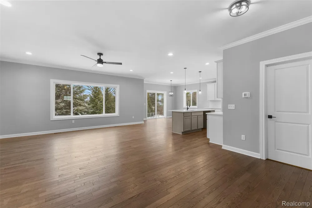 5212 Farmridge Lane Grand Blanc City, MI 48439
