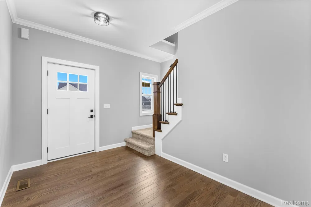 5212 Farmridge Lane Grand Blanc City, MI 48439