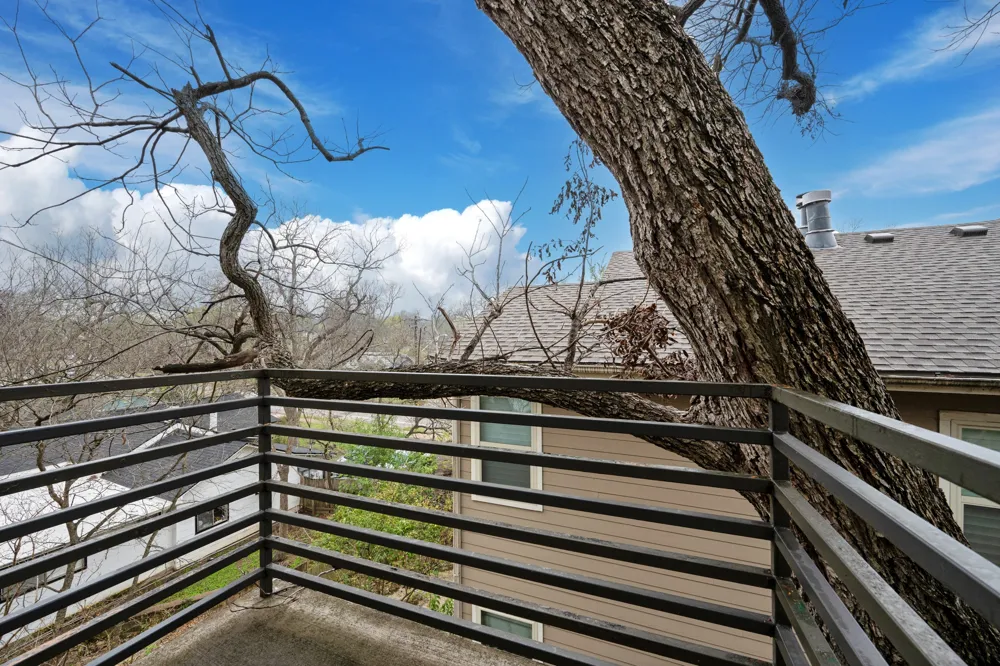 4409 Duval Street #305 Austin, TX 78751