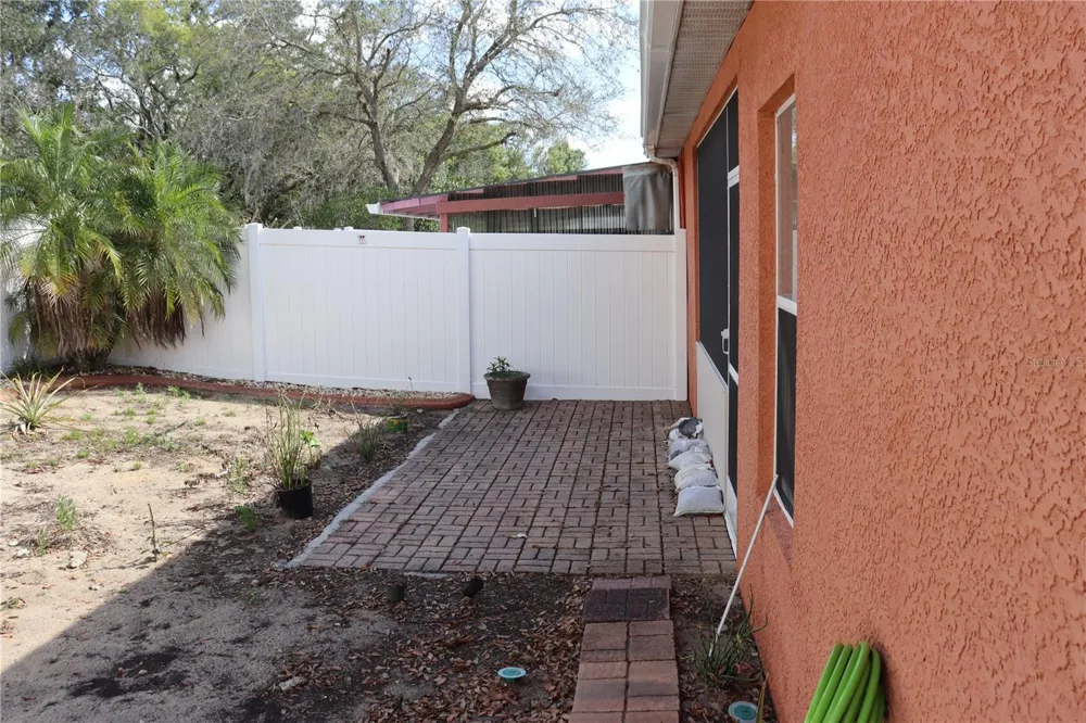 1404 LAS VILLAS BOULEVARD Sebring, FL 33870