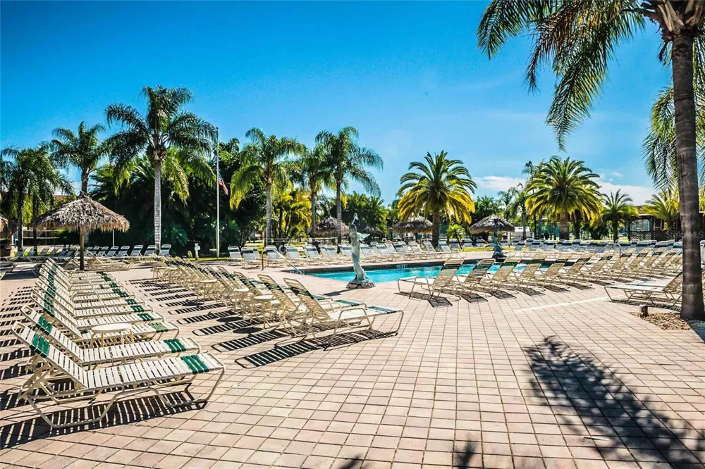 6816 DALI AVENUE #201 Land O Lakes, FL 34637