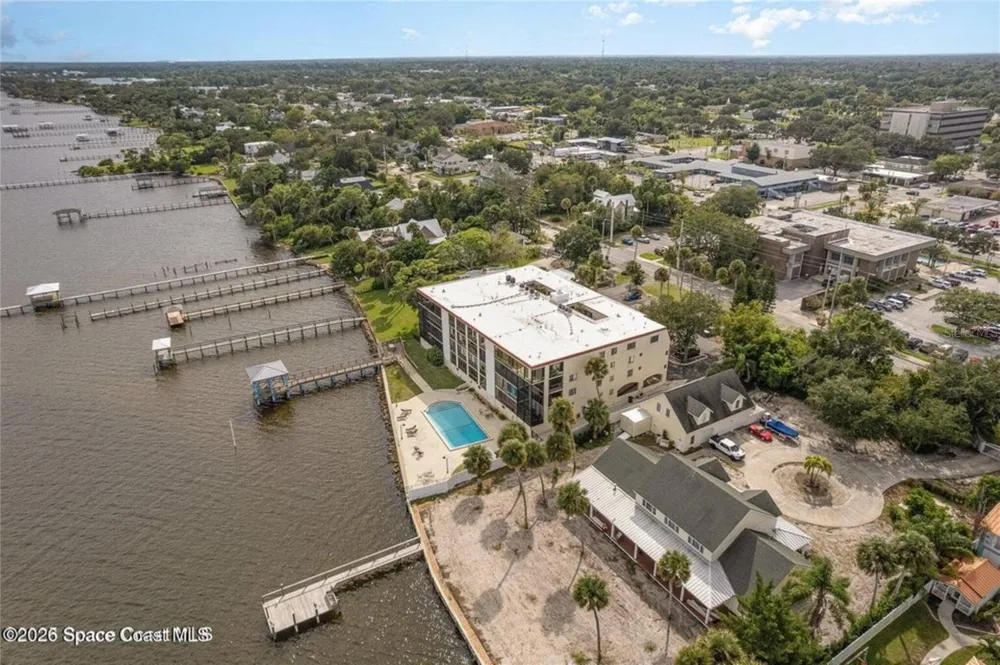 525 INDIAN RIVER AVENUE #303 Titusville, FL 32796