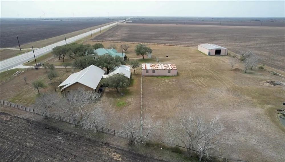 11701 Hwy 359 Mathis, TX 78368