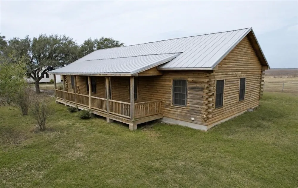 11701 Hwy 359 Mathis, TX 78368