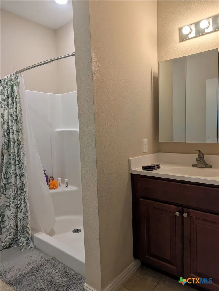 240 S Rail Street Bloomington, TX 77951