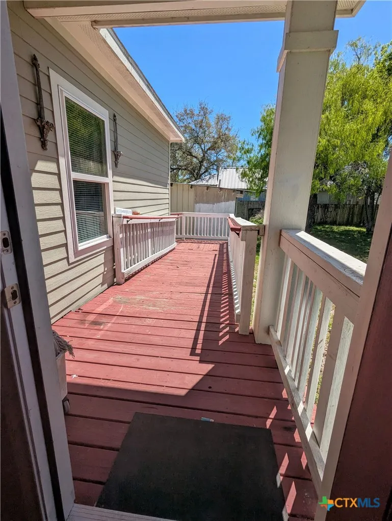240 S Rail Street Bloomington, TX 77951