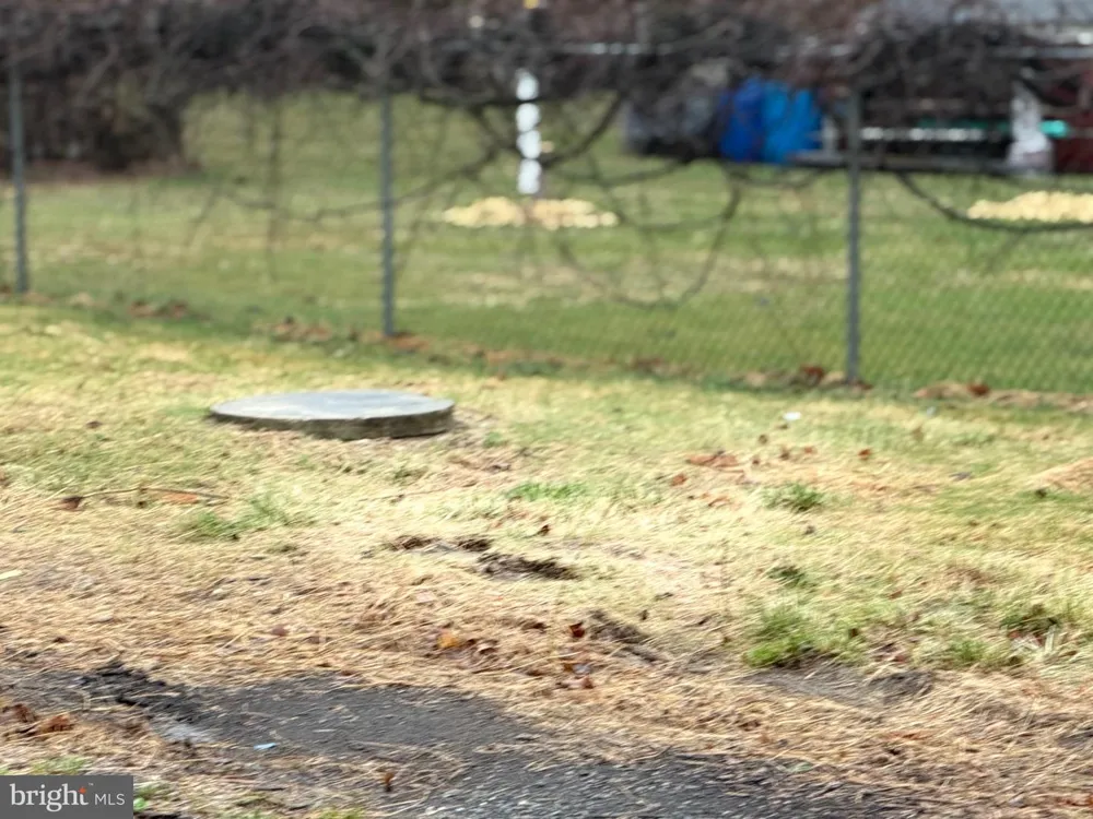 64 MAPLE AVENUE Cedarville, NJ 08311
