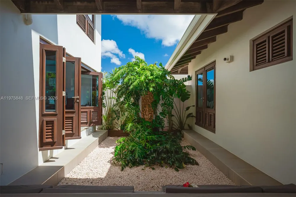 17 Vista Royal 