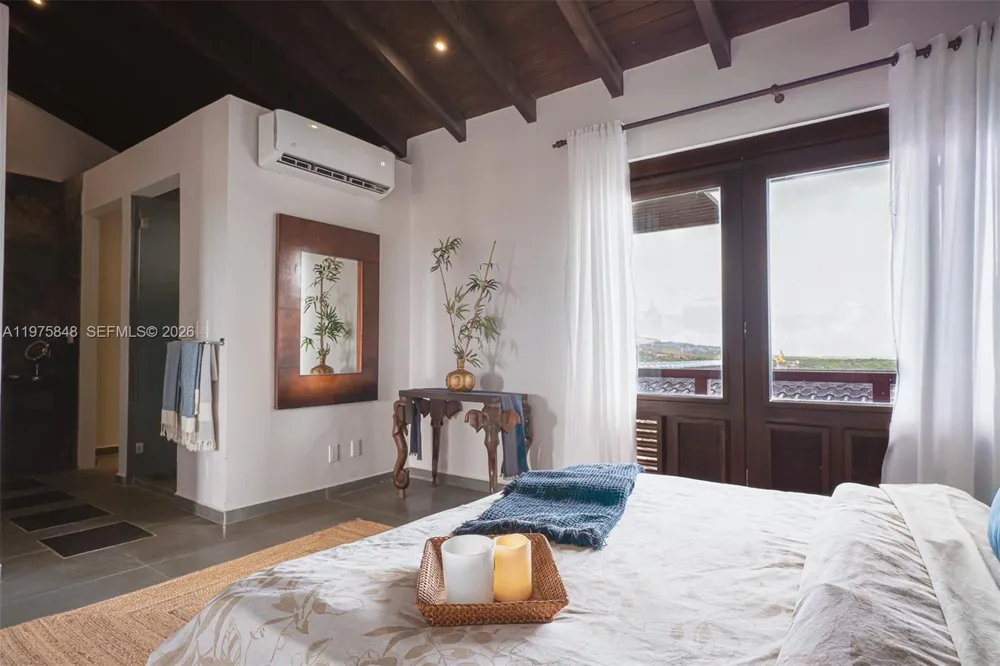 17 Vista Royal 