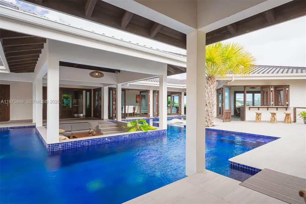 17 Vista Royal 
