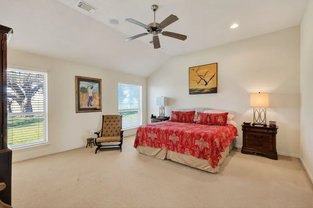 1797 County Road 261 Moulton, TX 77975