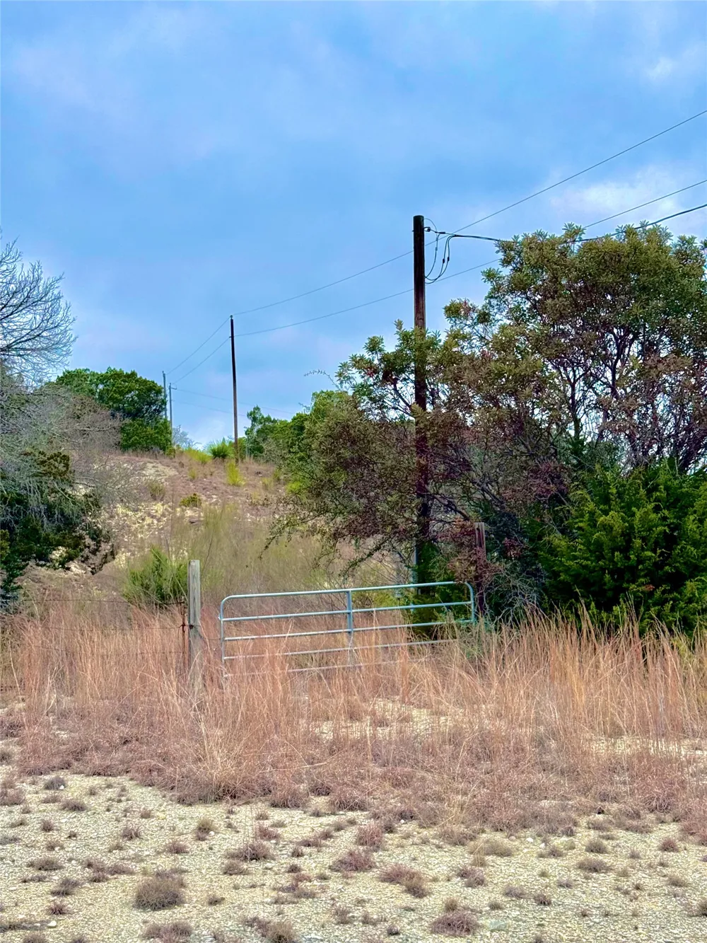 123 Fox Trail Drive Center Point, TX 78013
