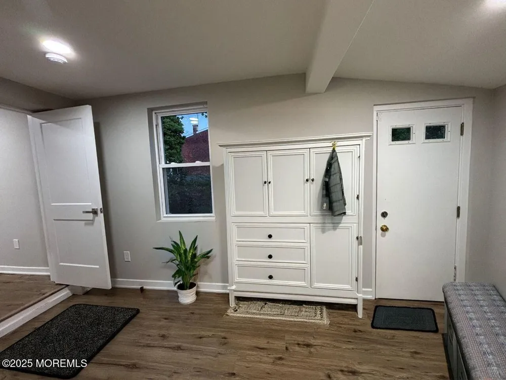 438 Lawrence Street Burlington City, NJ 08016