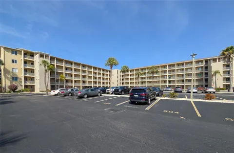3624 LAKE BAYSHORE DRIVE #K-303