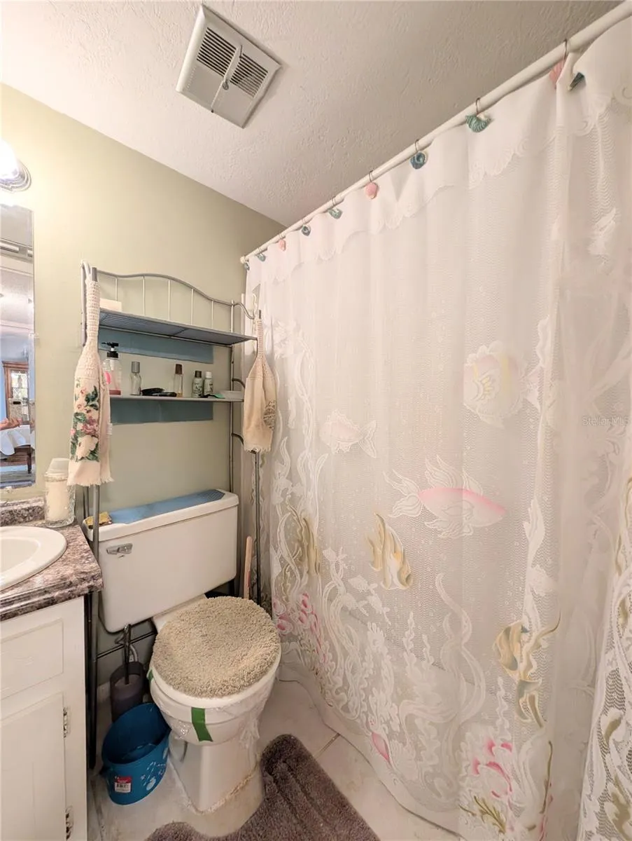 3624 LAKE BAYSHORE DRIVE #K-303 Bradenton, FL 34205