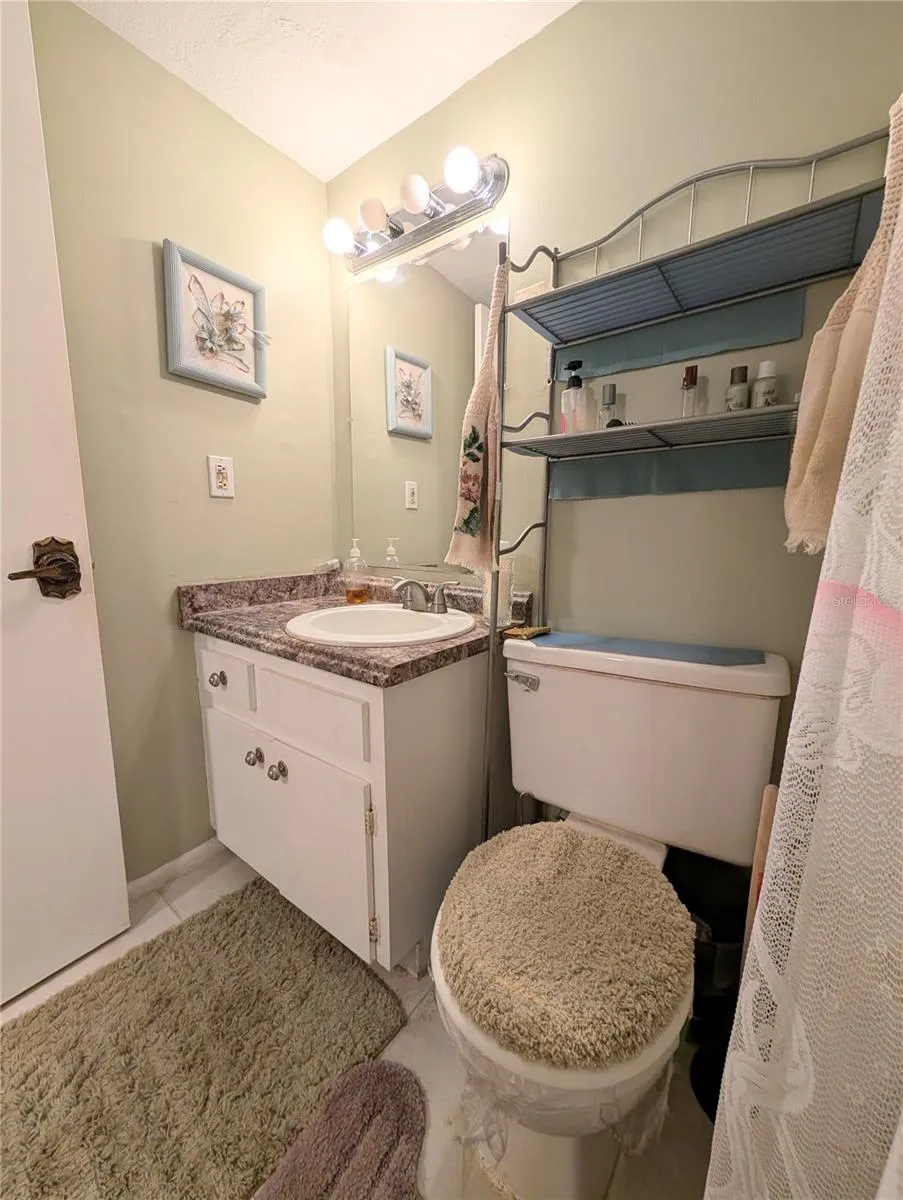 3624 LAKE BAYSHORE DRIVE #K-303 Bradenton, FL 34205