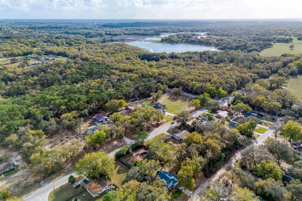 LAKE GRIFFIN ROAD Lady Lake, FL 32159
