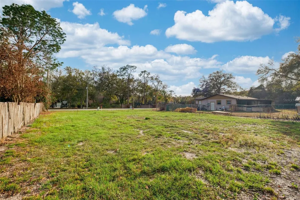 LAKE GRIFFIN ROAD Lady Lake, FL 32159