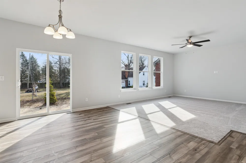 11803 Partridge Drive Taylor City, MI 48180