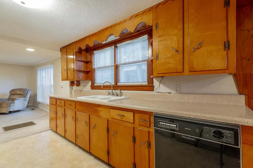 1010 Main Street Kimball, TN 37347