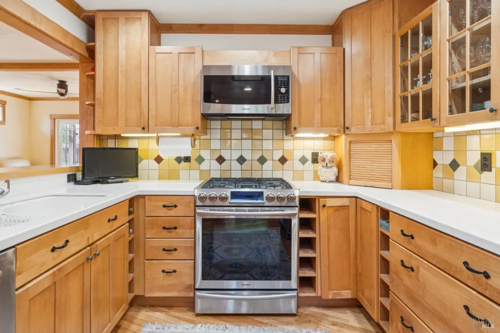 1143 Hudson Avenue St. Helena, CA 94574