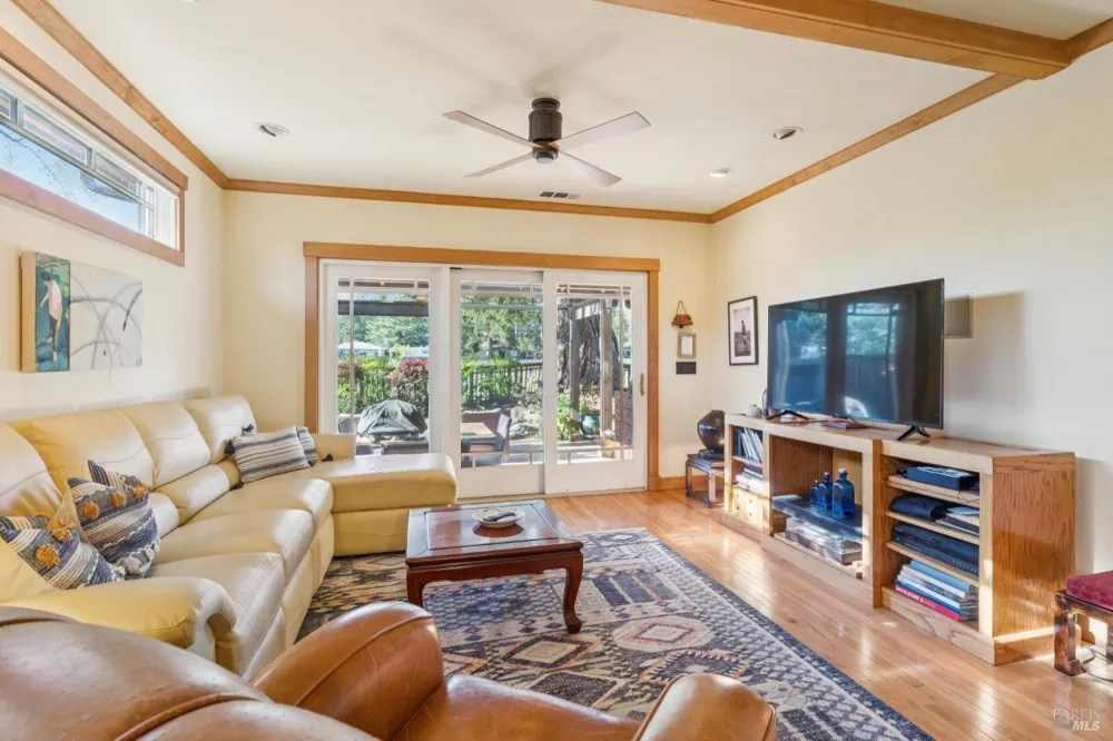 1143 Hudson Avenue St. Helena, CA 94574