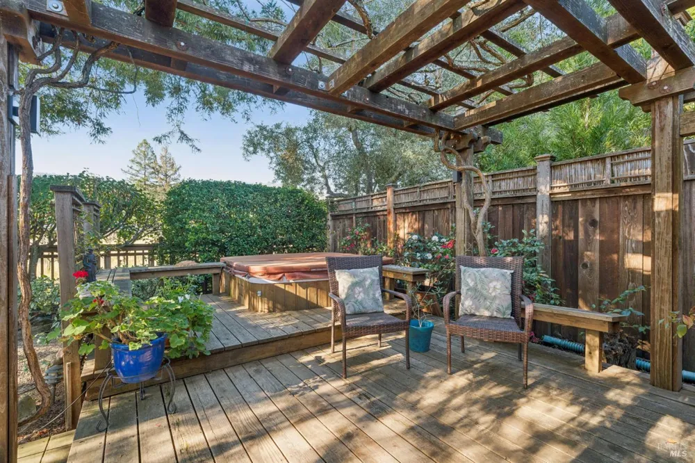 1143 Hudson Avenue St. Helena, CA 94574