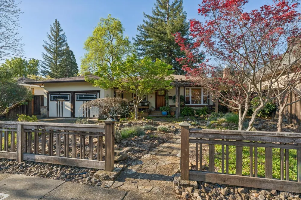 1143 Hudson Avenue St. Helena, CA 94574