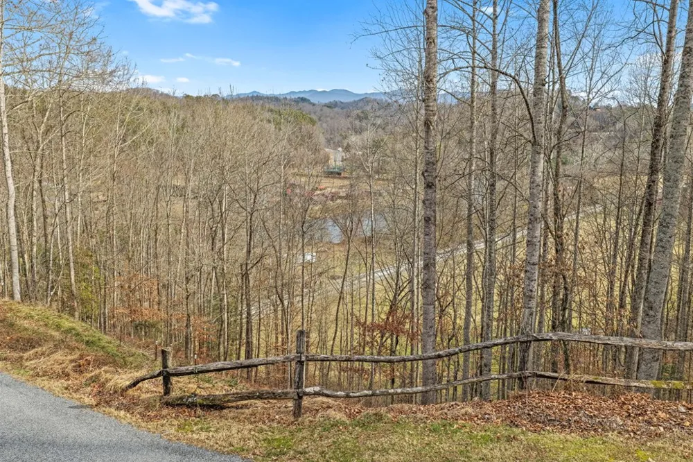 Ela Lane Bryson City, NC 28713