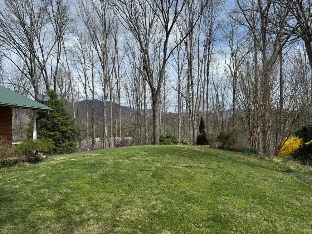 Ela Lane Bryson City, NC 28713