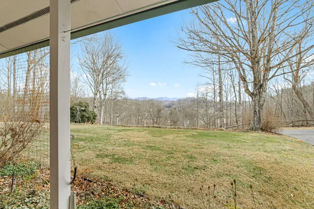 Ela Lane Bryson City, NC 28713