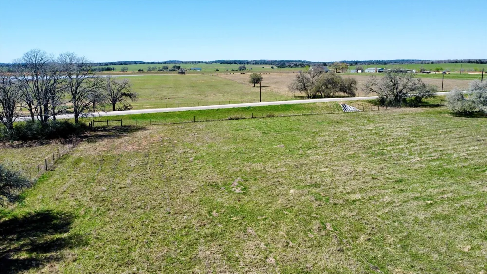 1 304 Rosanky Highway Rosanky, TX 78953