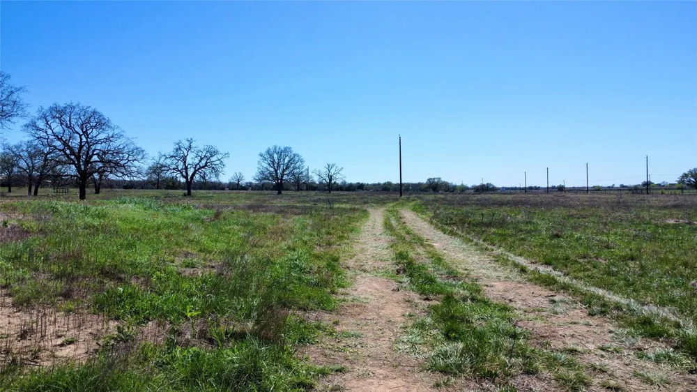 1 304 Rosanky Highway Rosanky, TX 78953