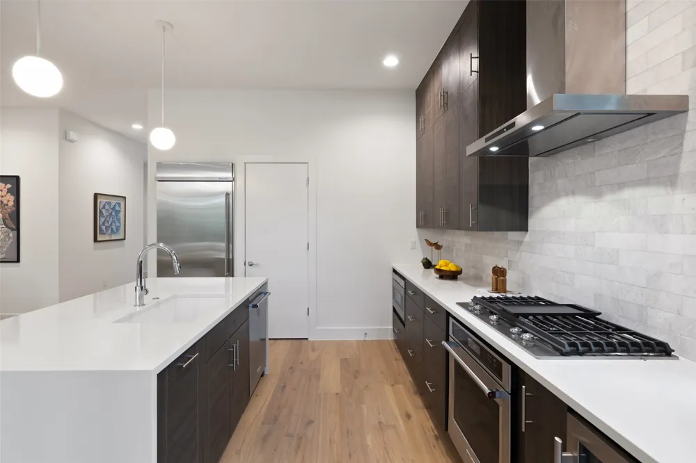 900 S 2nd Street #20 Austin, TX 78704