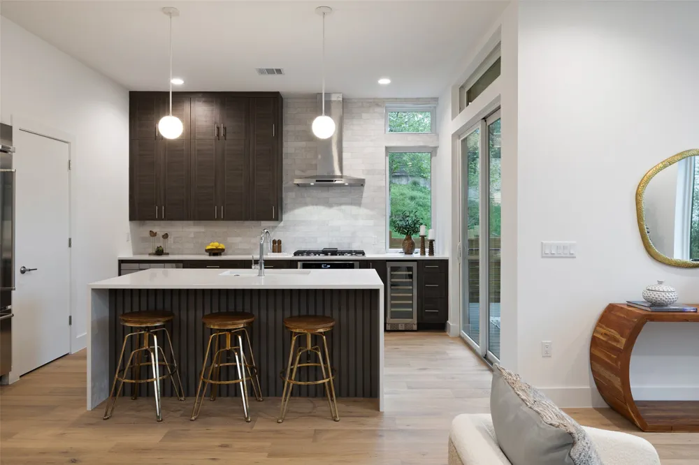 900 S 2nd Street #20 Austin, TX 78704