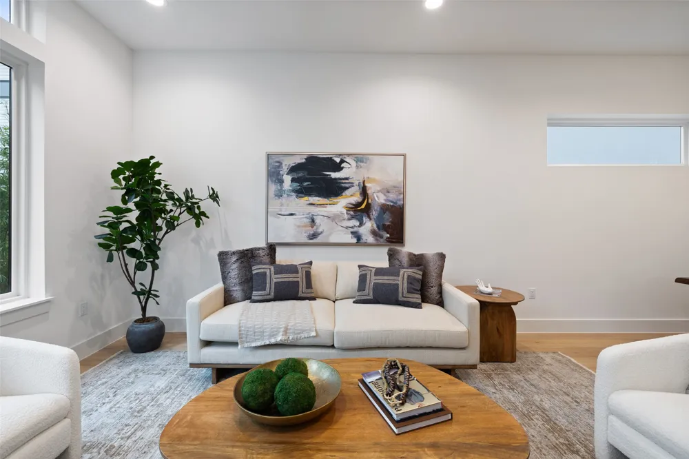 900 S 2nd Street #20 Austin, TX 78704