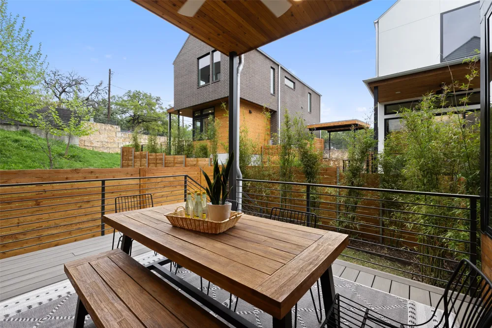 900 S 2nd Street #20 Austin, TX 78704