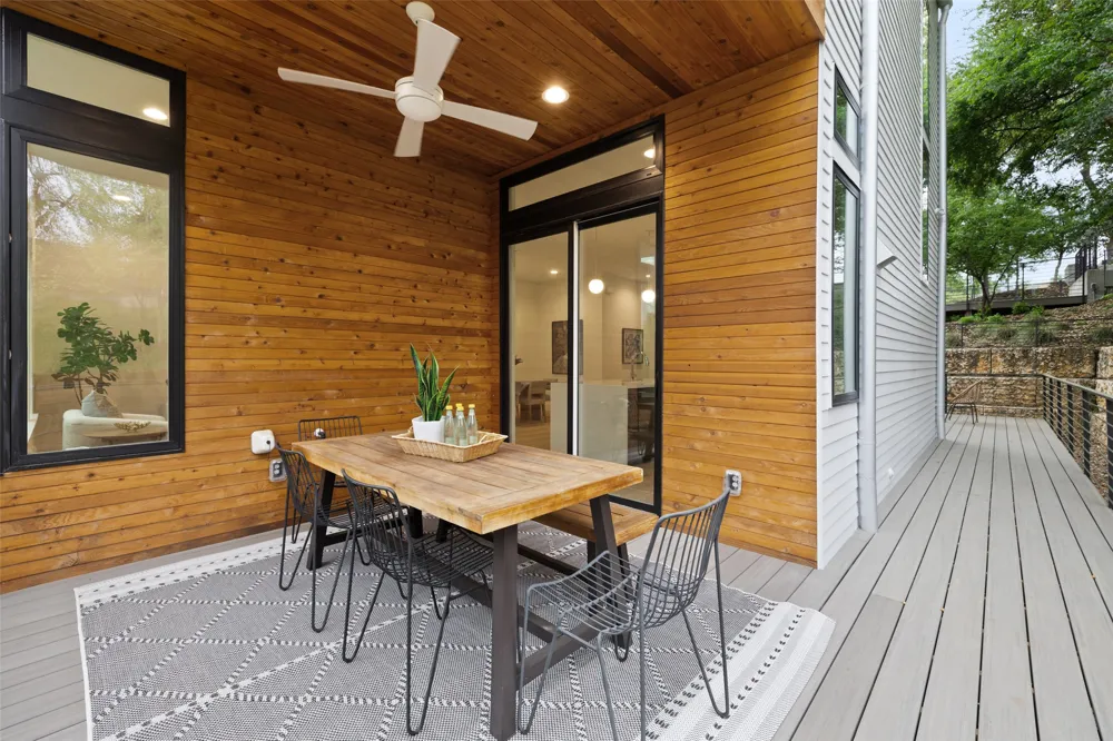 900 S 2nd Street #20 Austin, TX 78704