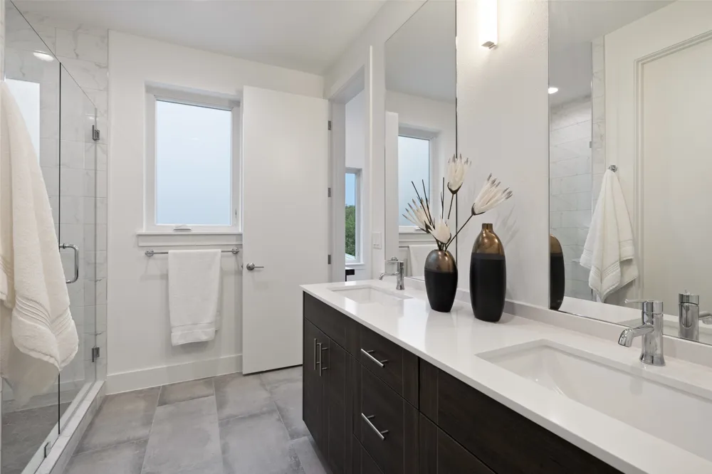 900 S 2nd Street #20 Austin, TX 78704