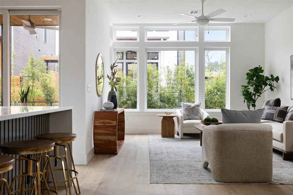 900 S 2nd Street #20 Austin, TX 78704
