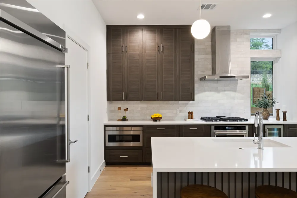 900 S 2nd Street #20 Austin, TX 78704