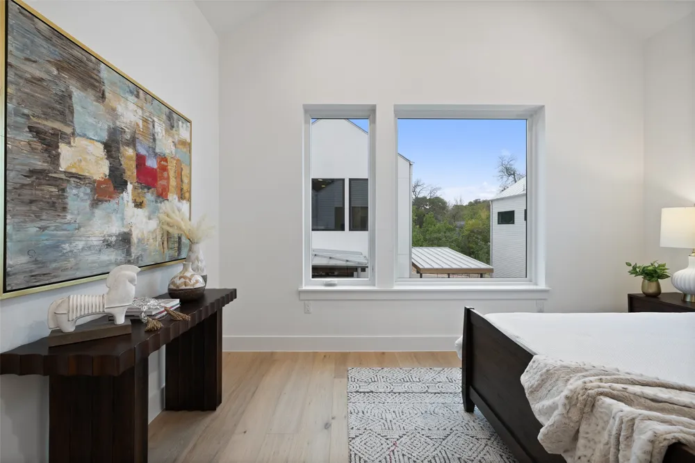 900 S 2nd Street #20 Austin, TX 78704