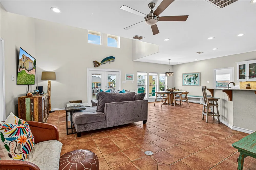 973 Pompano Drive Aransas Pass, TX 78336