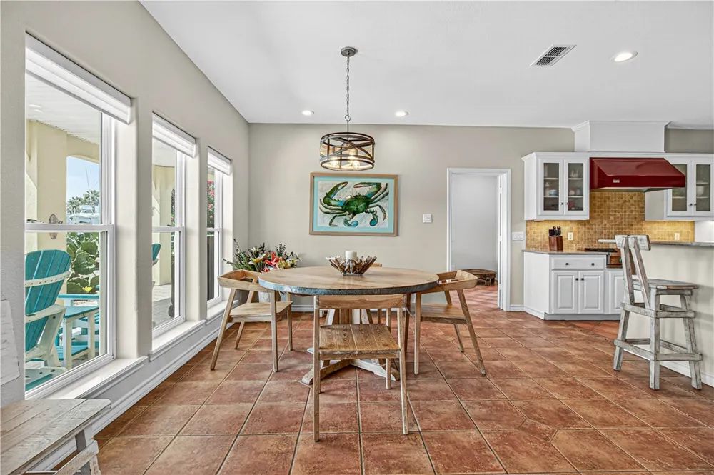 973 Pompano Drive Aransas Pass, TX 78336