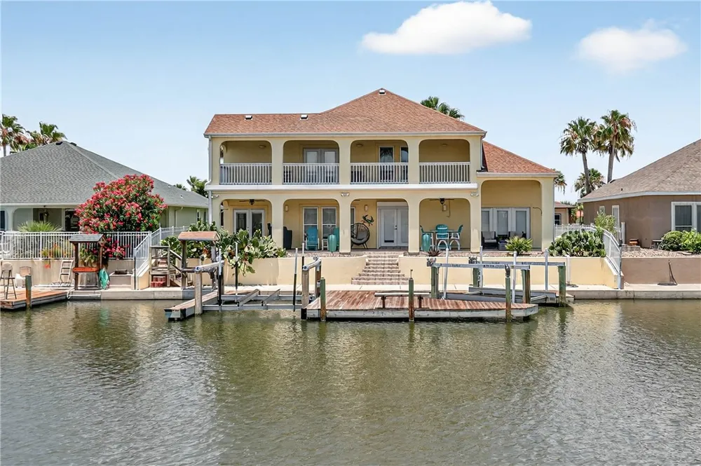 973 Pompano Drive Aransas Pass, TX 78336