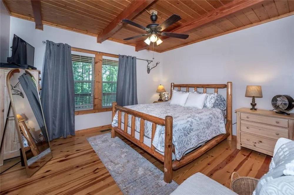 1328 Birch Lane Ranger, GA 30734