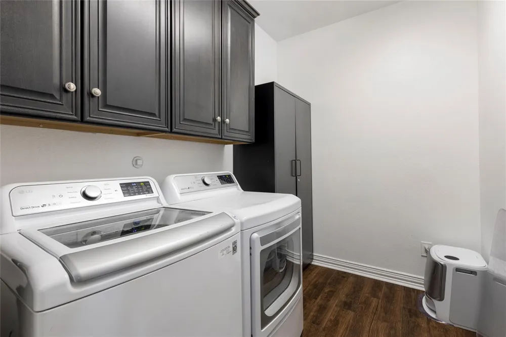 36345 Lady J Circle Simonton, TX 77476