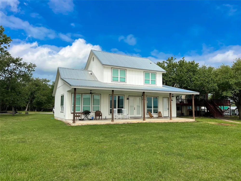 2263 Lcr 740 Thornton, TX 76687