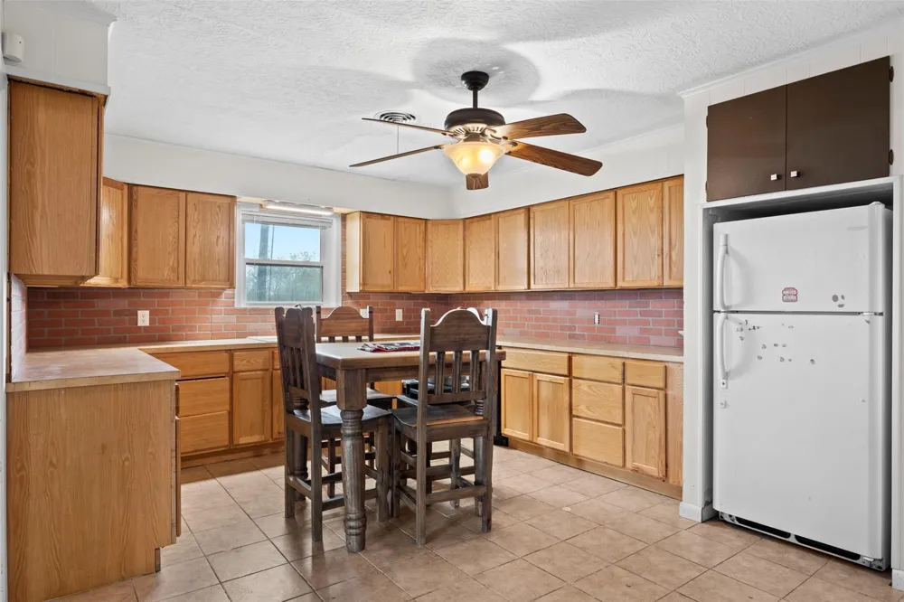 1514 Fm 359 Road Brookshire, TX 77423